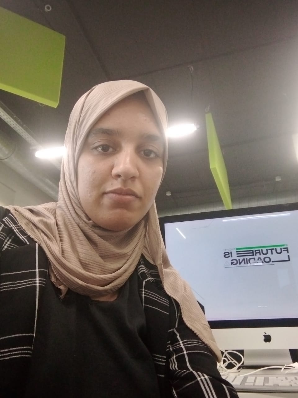 Khadija Sellami - Full Stack Developer